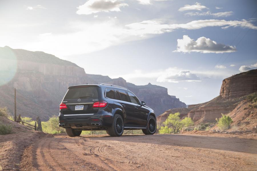  Mercedes-AMG GLS63 4Matic 2016 года  (US) (фото 19 из 30)